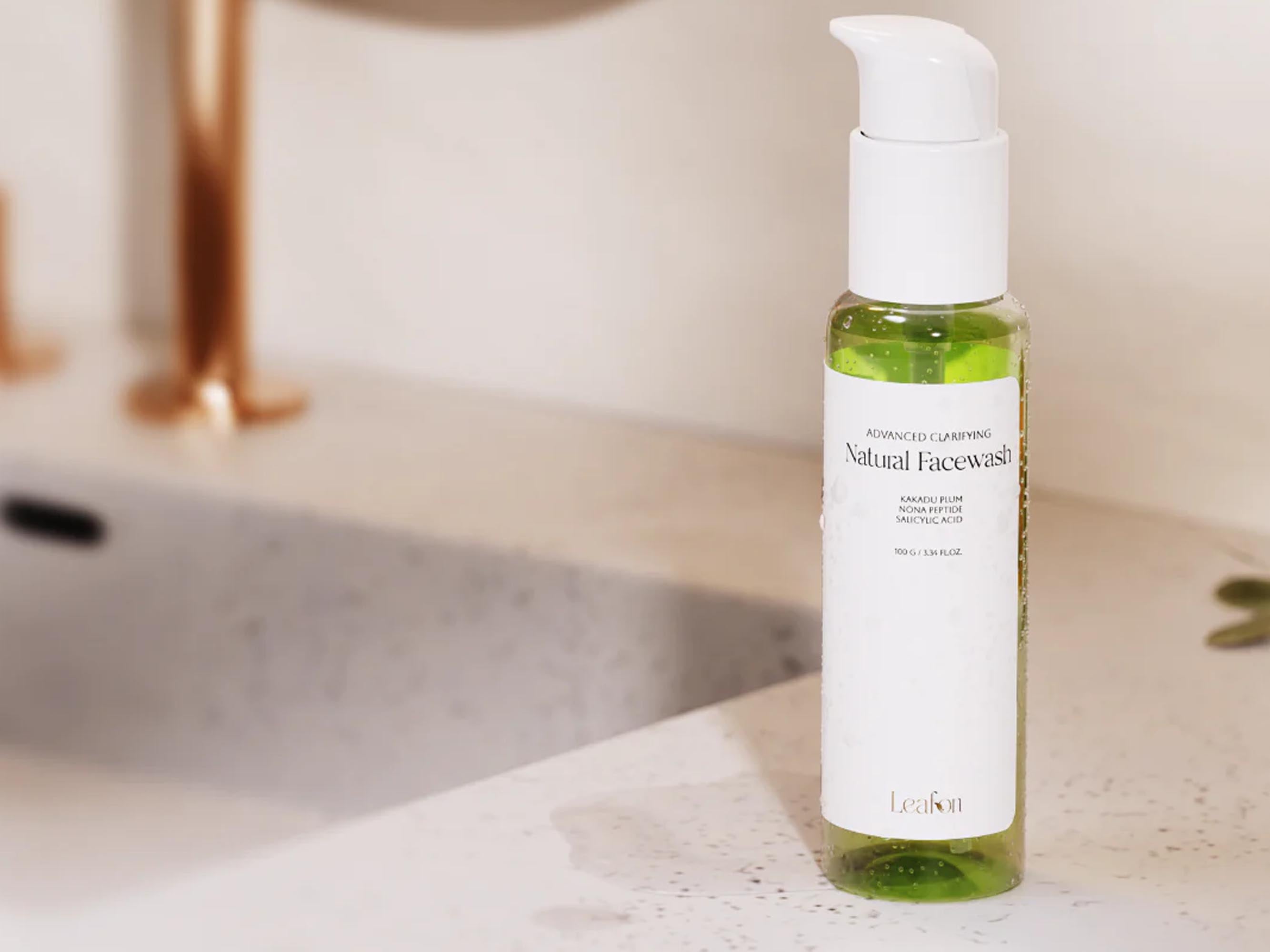 Leafon Advanced Clarifying Natural Facewash