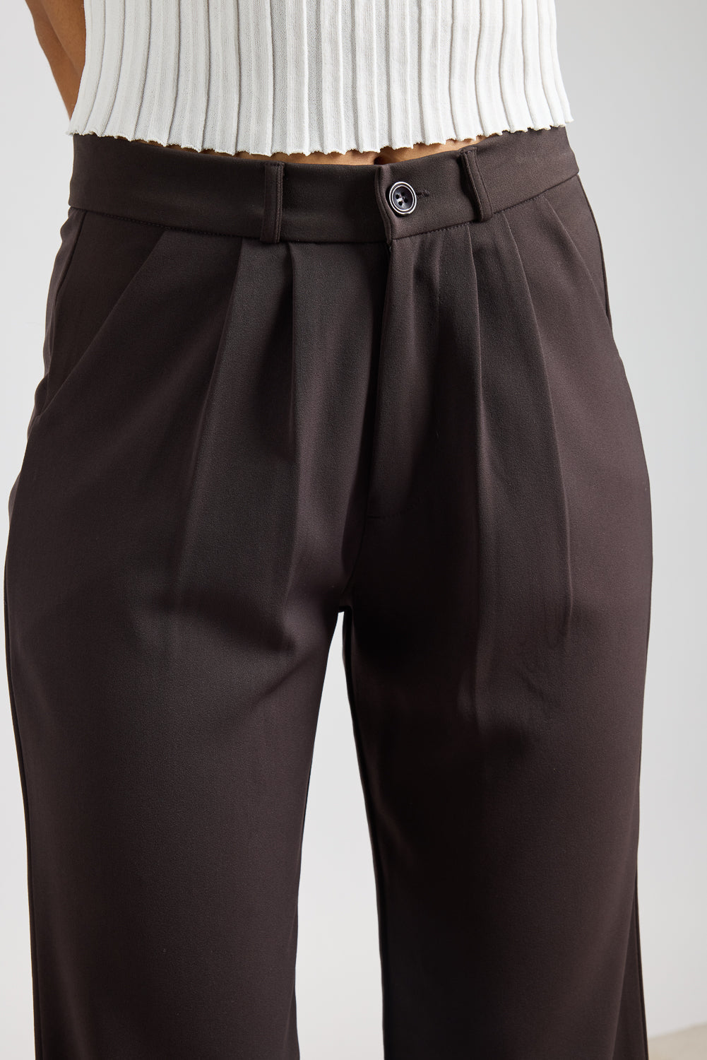 Women's Pleated Dark Brown Korean Pant