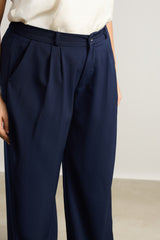 Women's Curve Pleated Navy Blue Korean Pant