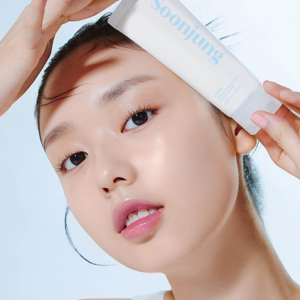 Etude House Soonjung 10 Free Moist Emulsion