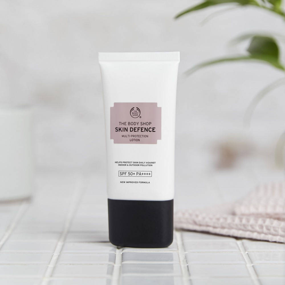 The Body Shop Skin Defence Multi-Protection Essence SPF 50PA++++