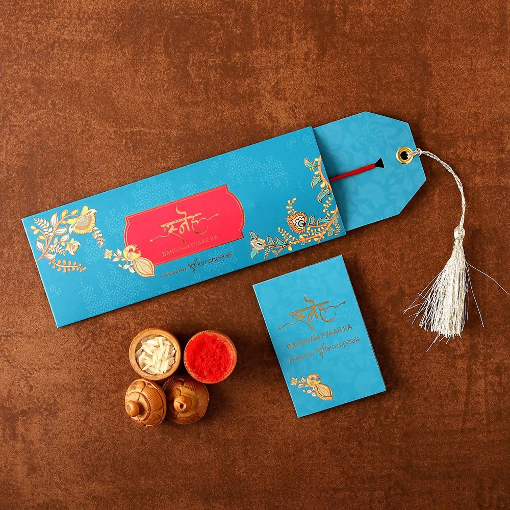 Zardosi Flower Design Rakhi & Kaju Katli Box