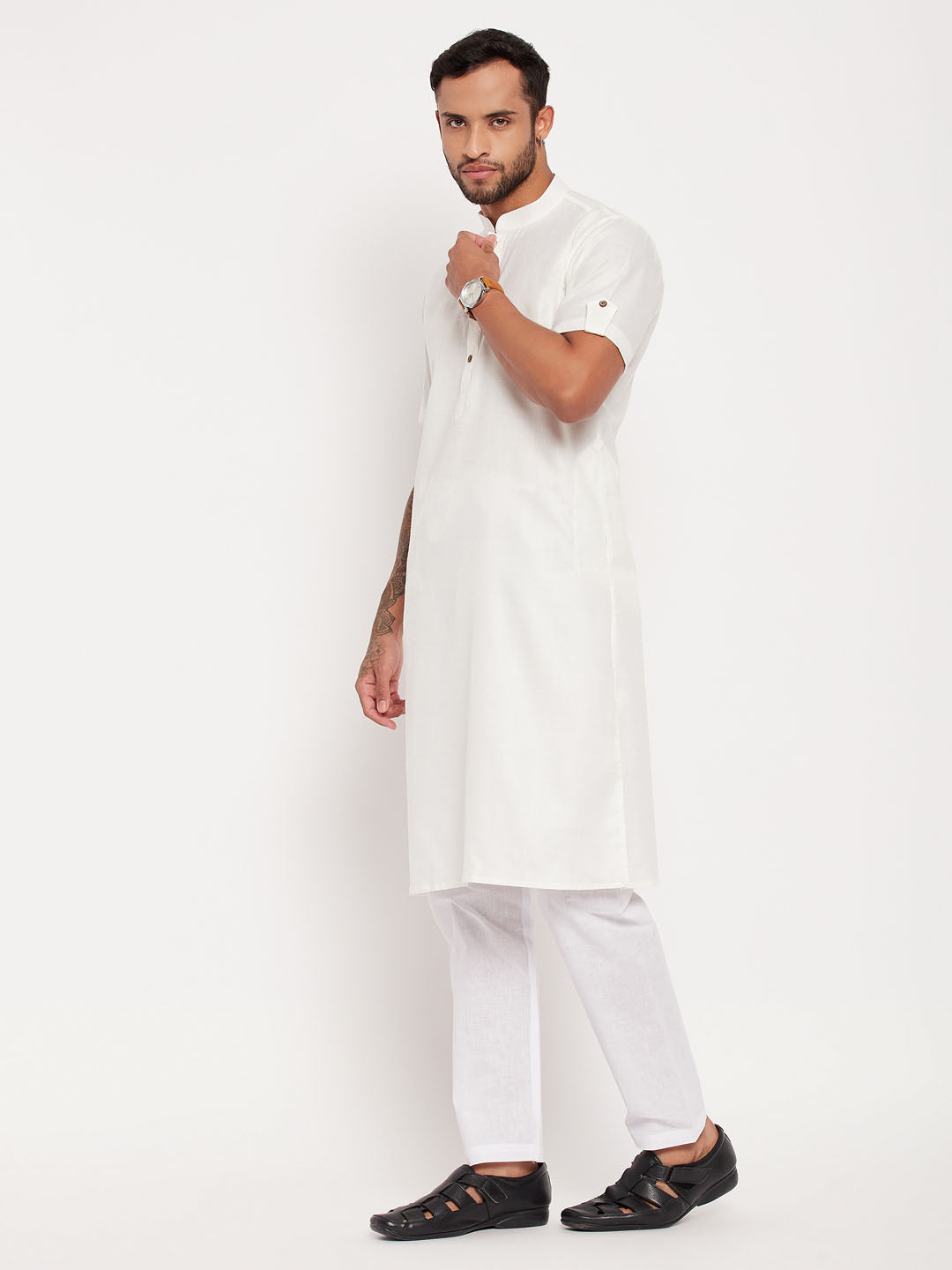 VM By VASTRAMAY Men's Cream Solid Kurta with White Pyjama Set